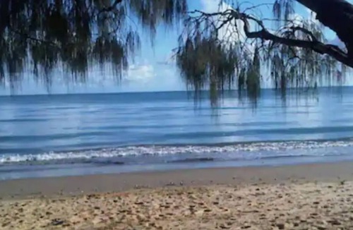Traviston House | Beach Haven Beachfront Getaway - CoastHM
