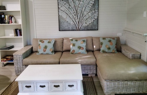 Wongaling Beach House | Beach Hideaway Cottage