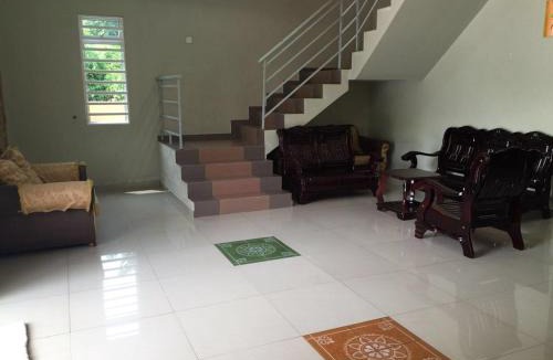 Port Dickson House | Beach House with Pool