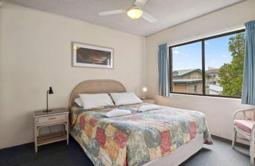 Coffs Harbour Apartment | Beach Resort style spacious full A C - heated pool spa sauna - 6pm checkout @219