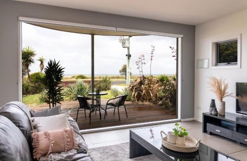 St Leonards House | Beach Retreat