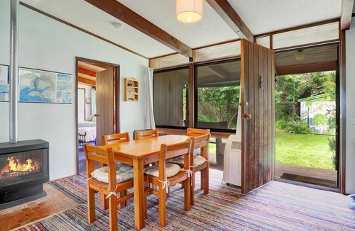 Balnarring Beach House | Beach Shack Hideaway Balnarring - Perfect beach hideaway set amongst nature