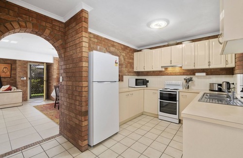 Woorim House | Beach Side Hideaway