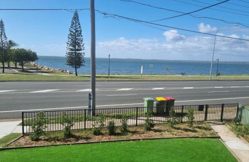 Clontarf House | Beach View Cottage