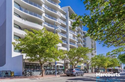 Rockingham Apartment | Beachfront at Nautilus