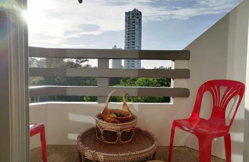 Ban Phe Apartment | Beachfront Cozy Studio