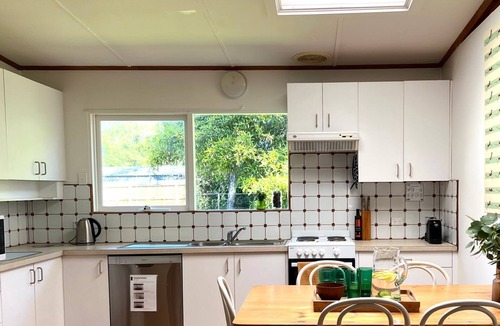 Silverleaves House | Beachfront Holiday Home, Silverleaves