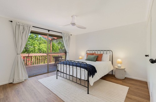 Bermagui House | Beachfront House in Bermagui with private beach access & EV charger available