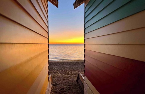 Brighton House | Beachfront Luxe 250m to Famous Beach Boxes