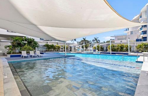 Urangan Apartment | Beachfront Luxury Resort Living