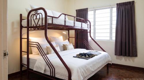 Tanjung Tanah Merah Apartment | Beachfront Oasis Seri Bulan