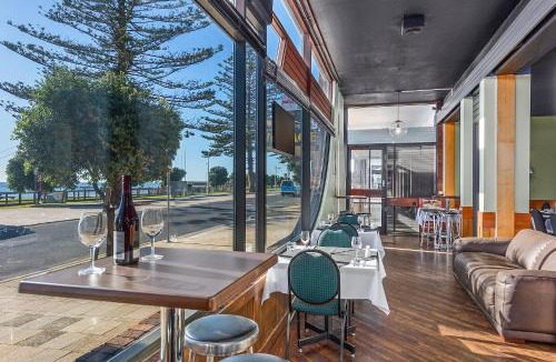 Burnie Hotel | Beachfront Voyager Motor Inn