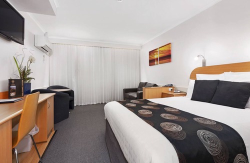 Burnie Hotel | Beachfront Voyager Motor Inn