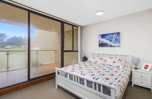 Port Macquarie Apartment | Beachpark 9 - Two Bedroom Unit Across The Road From Flynns Beach