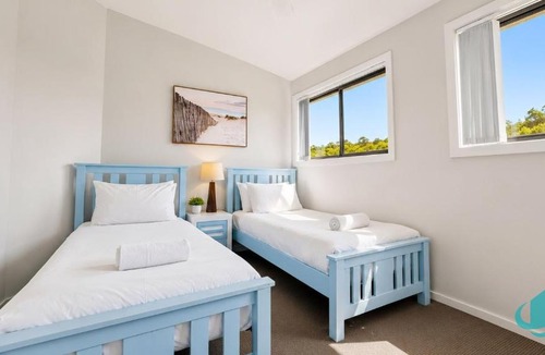 Caves Beach Apartment | Beachside Beauty
