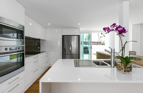 Sunrise Beach House | Beachside Family Home, Sunrise Beach