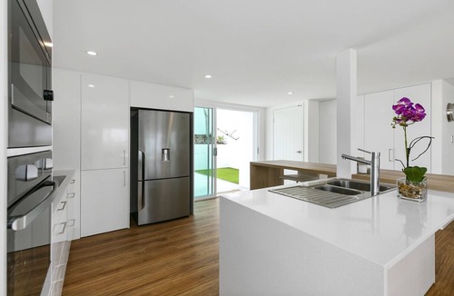 Sunrise Beach House | Beachside Family Home, Sunrise Beach