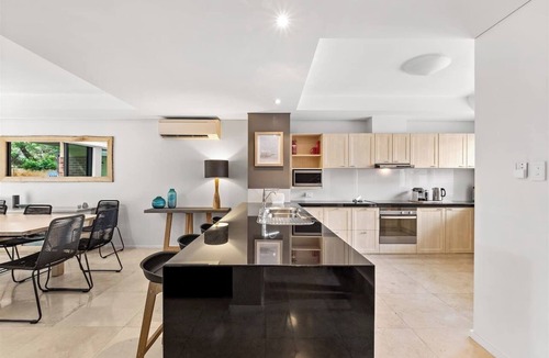 Broadwater House | Beachside Getaway Family Villa at Sebel Resort