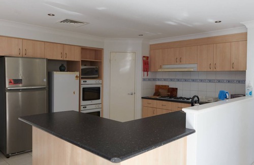 Mandurah House | 'Beachside'home 20 metres to beach. Ideal for families and friends.