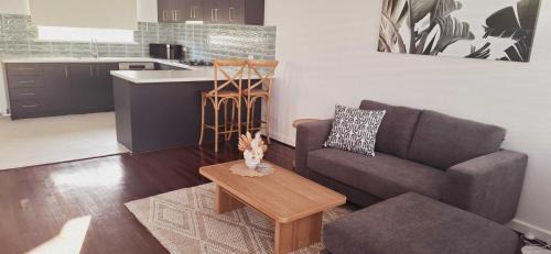 Rockingham Apartment | Beachside Homely Flat in Rockingham - Hosted by Canstay