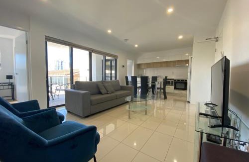 Broadbeach Apartment | Beachside Neptune Resort #304