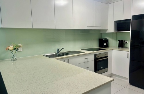 Pialba House | Beachside Townhouse