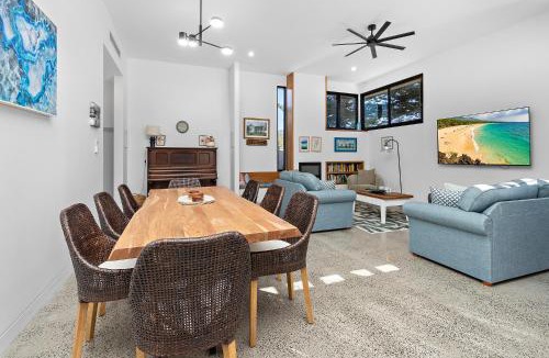 Werri Beach House | Beachside - Werri Beach