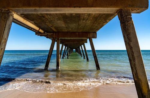 Henley Beach Apartment | Beachy Keen in Gorgeous Henley Beach