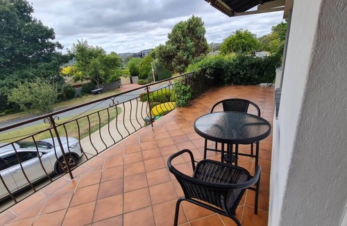 Curtin House | Beautiful 4 Bedrooms in Curtin!