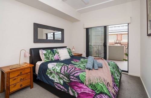 Midland Apartment | Beautiful Must Have Midland - sleeps 4