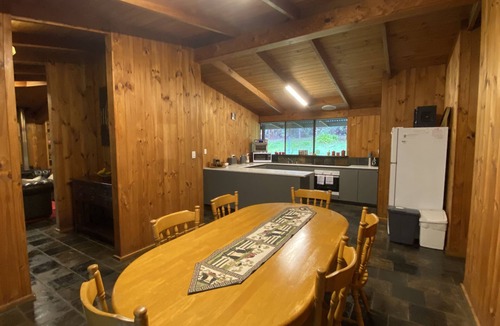 Denmark House | Beautiful, relaxing bush environment, walking distance to town centre.