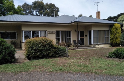 Moutajup Bed & Breakfast | Bed & Breakfast accommodation for 2 on a sheep farm