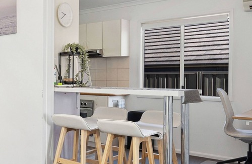 Bedford House | Bedford Pool Oasis & Guesthouse