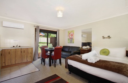 Beechworth Hotel | Beechworth on Bridge