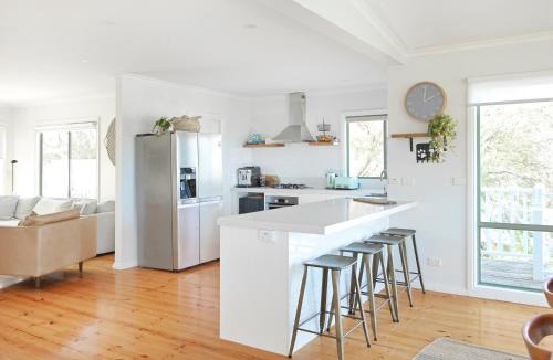 Inverloch House | Beilby Inlet Views