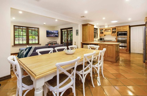 Belair House | Belair! Redgum-Retreat - 4 bdrm - Wildlife