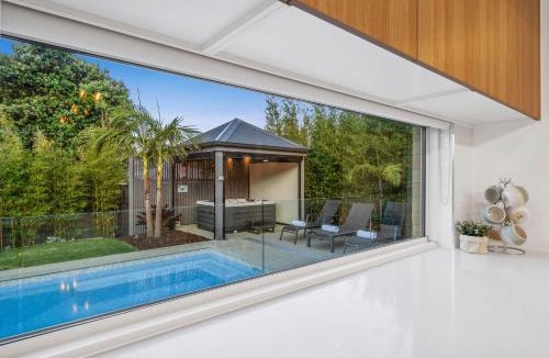 St Leonards House | Bella Beach Resort - An Oasis on the Bellarine with heated pool