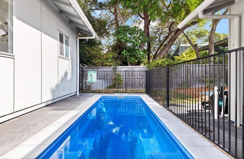 Point Lookout House | Bella on Boreen by Discover Stradbroke, 4 bed, 2 bath, contemporary beach house