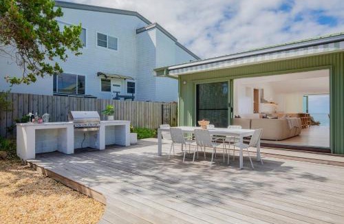Norah Head House | Bella Vista - Oceanfront Haven with Endless Views