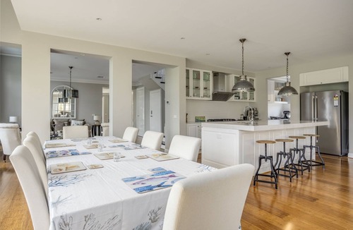 Sorrento House | Bellaluca Hamptons: 5 BR, 6 BA House in Sorrento , Sleeps 12