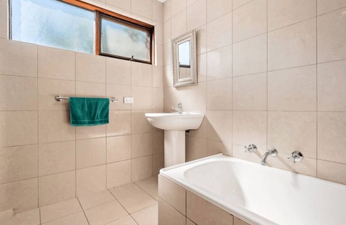 Glenelg Resort | Belle Escapes - Glenelg Urban Escape