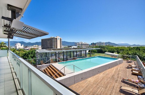 Cairns Central Business District Apartment | Belle Escapes Harbour Lights Waterfront Apartment 501-502