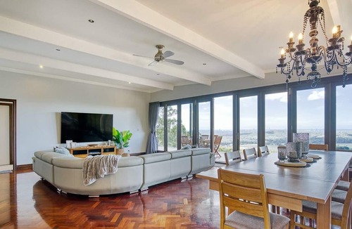Advancetown Villa | Belleview on Beechmont Private Gold Coast Estate