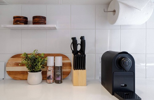 Bellevue Hill Apartment | Bellevue Hill 3BR Escape w/Full kitchen