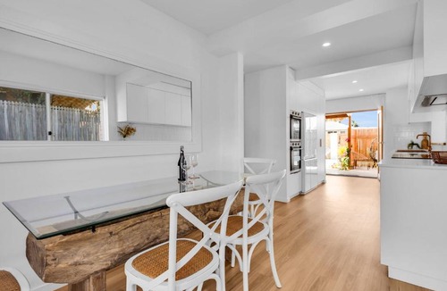 Merimbula Villa | Bellvilla - Kingfisher 3bd Suite
