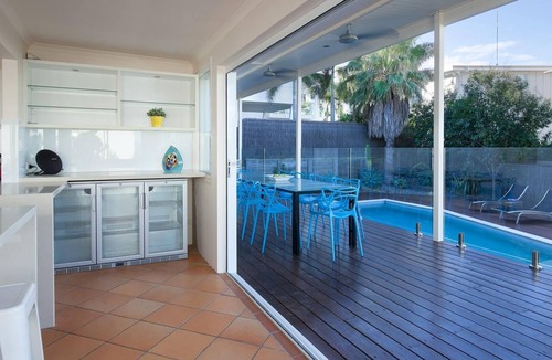 Sunshine Beach House | Belmore Terrace - Perfect Pad - Just 100 metres to the beach