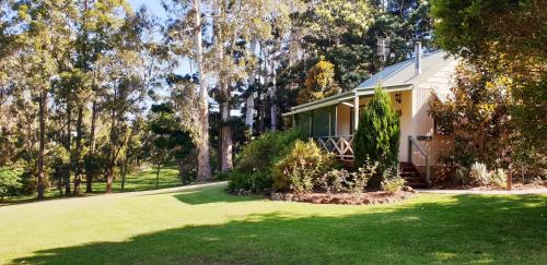 Balmoral Ridge Cabin | Bendles Cottages