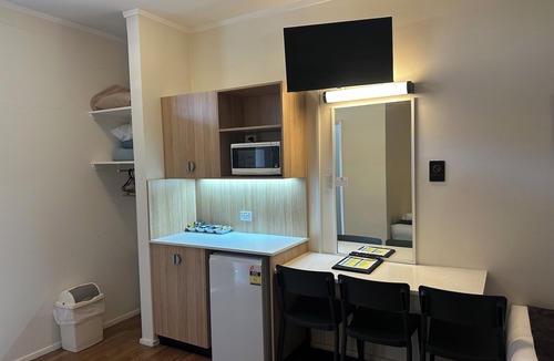 Coffs Harbour Hotel | Bentleigh Motor Inn- Coffs Harbour
