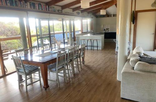 Newland House | Beonne the Bay at Vivonne Bay, Kangaroo Island
