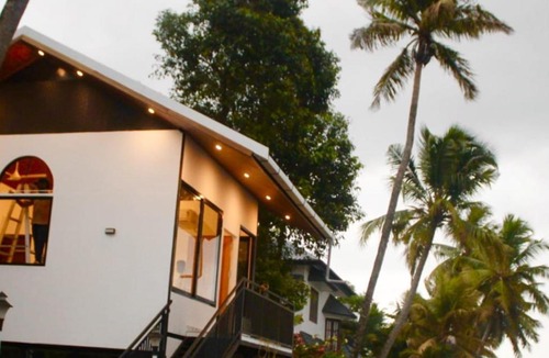Kochi House | Bethlehem Riverside Cottage